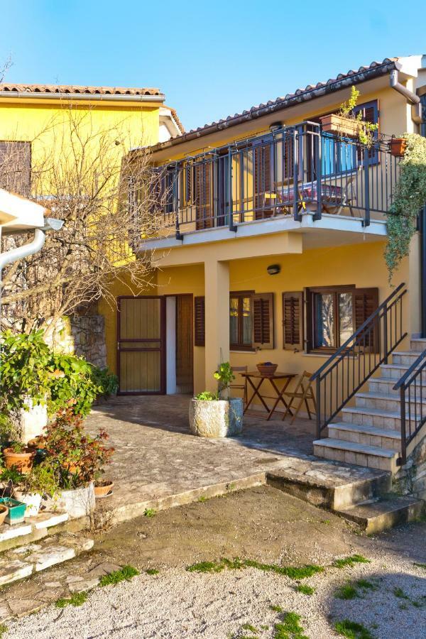 Apartments Redenta Tar-Vabriga Luaran gambar