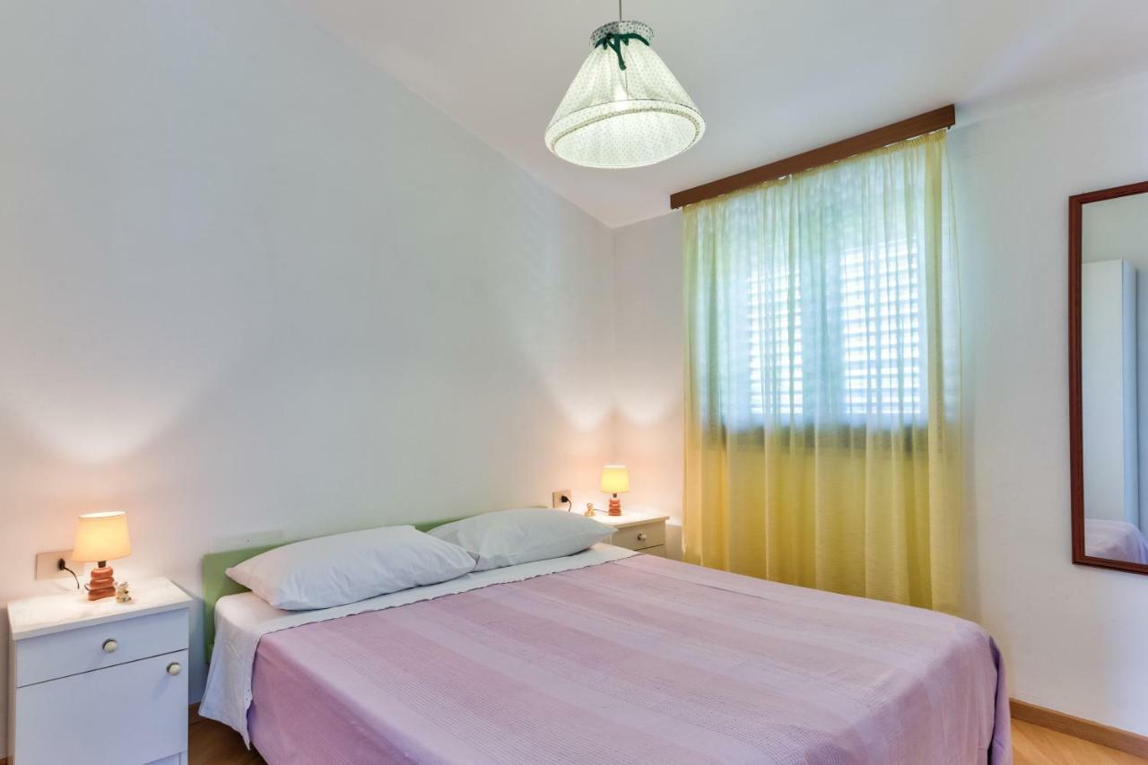 Apartments Redenta Tar-Vabriga Luaran gambar